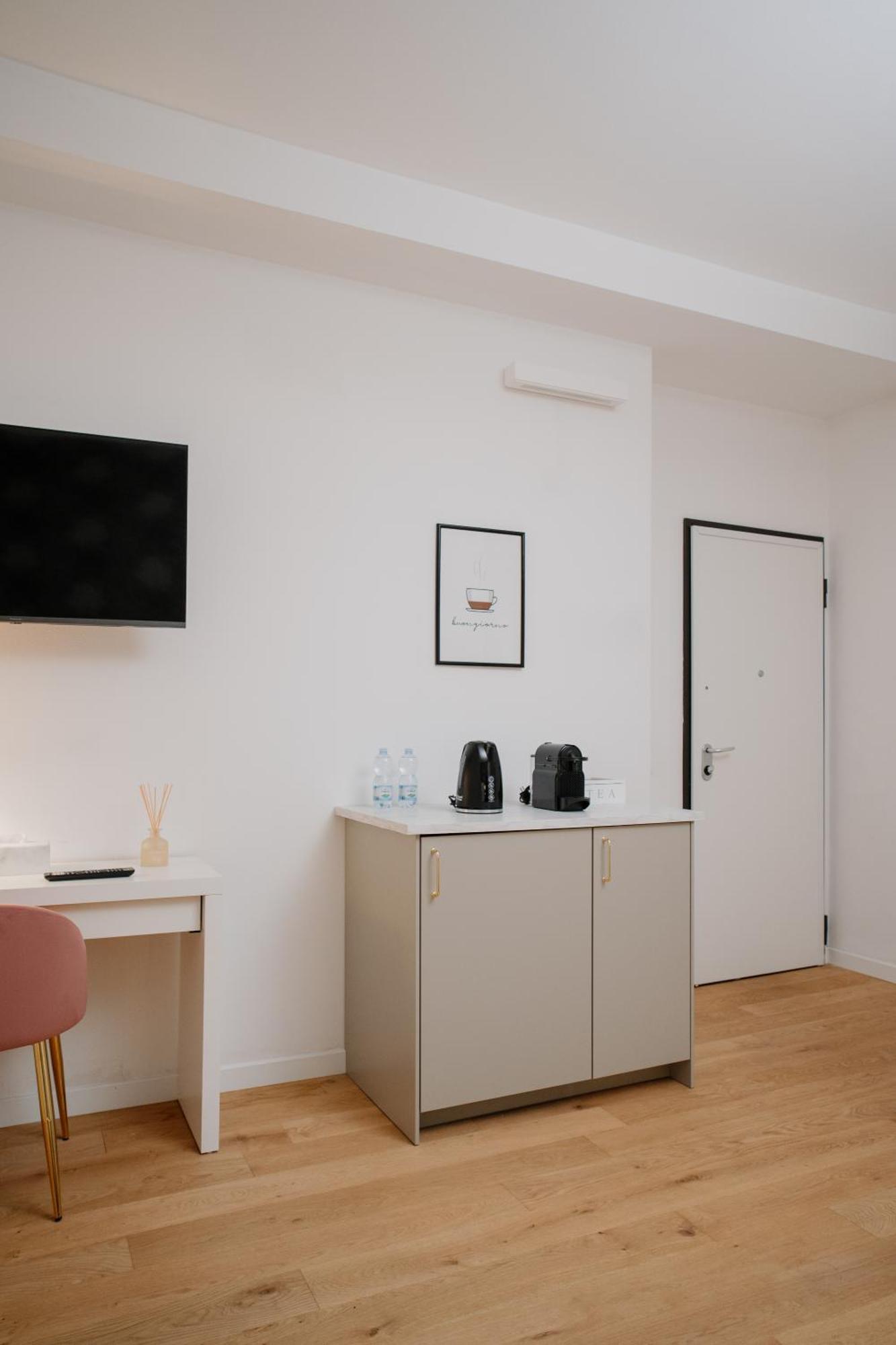 Alatea Porta Nuova 20 Hotel Verona Bagian luar foto